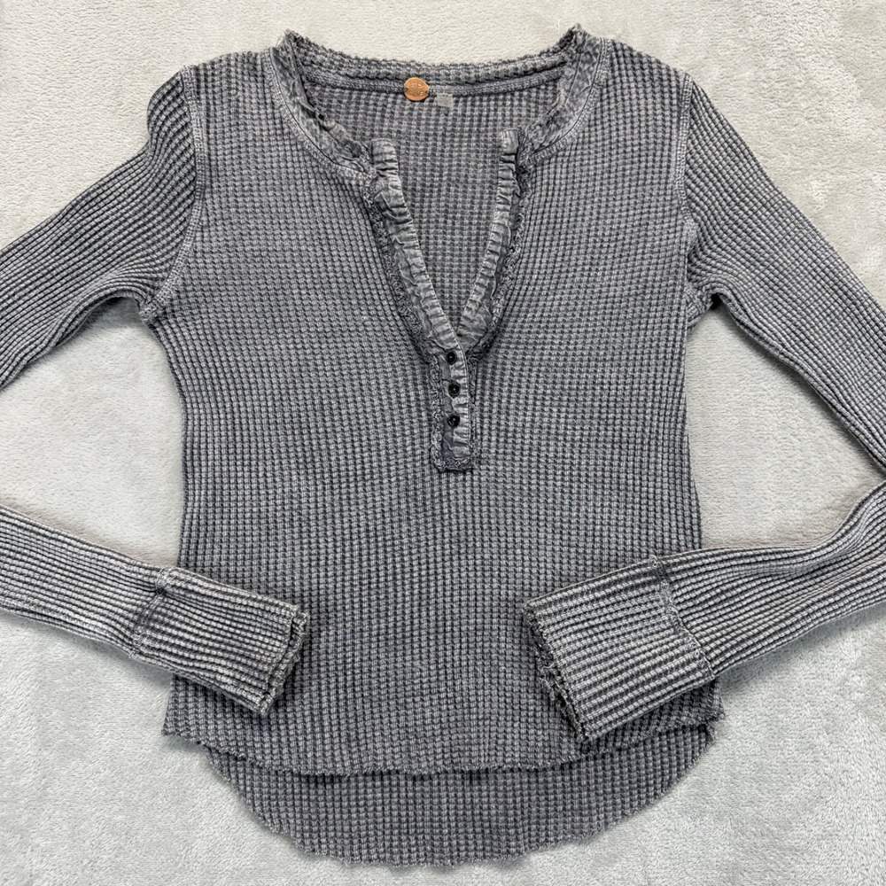 Free People One Shirt Women's Small Colt Thermal Henley Gray Waffle Long Sleeve - Picture 2 of 8